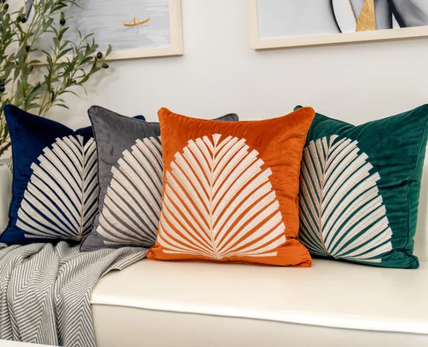 Chic Velvet Leaf-Pattern Pillow Cover
