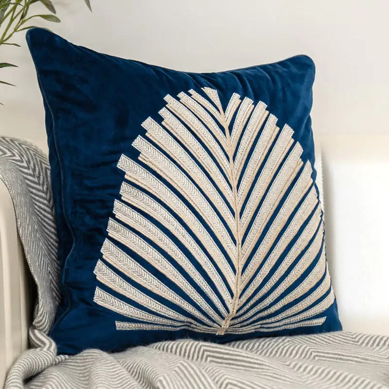 Chic Velvet Leaf-Pattern Pillow Cover